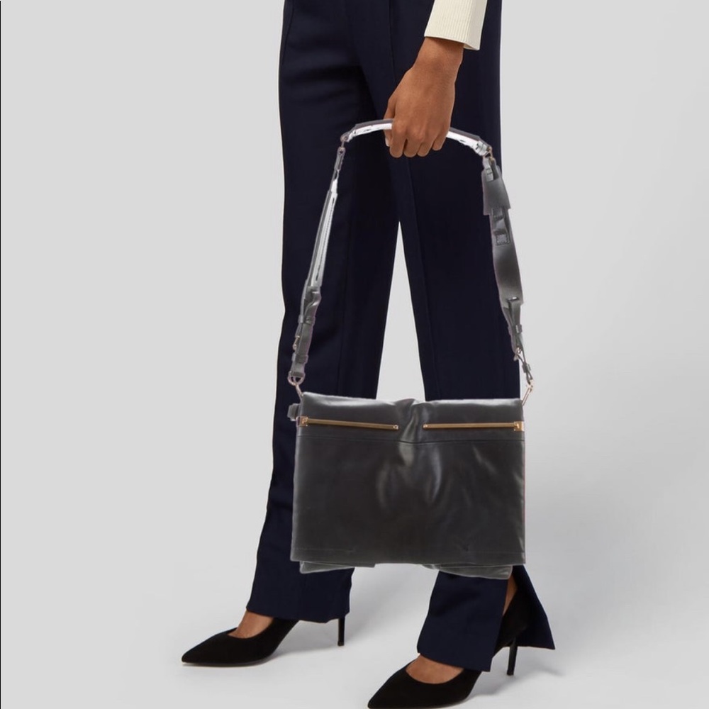 🔥 - Picture 2 of 14